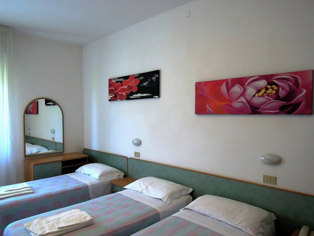 Hotel Rio Cesenatico Exterior foto